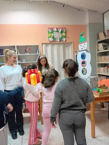 Εκπαιδευτική Δράση των τμημάτων Βοηθών Παιδαγωγών Πρώιμης Παιδικής Ηλικίας Ά & Γ Εξάμηνο στο χώρο της Δημοτικής Βιβλιοθήκης Σιδηροκάστρου Σιντικής - 31857